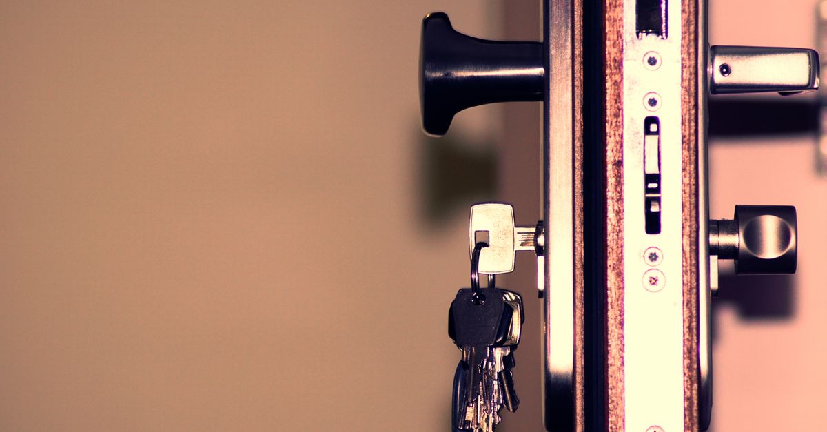 key maker professional — Brampton Locksmiths